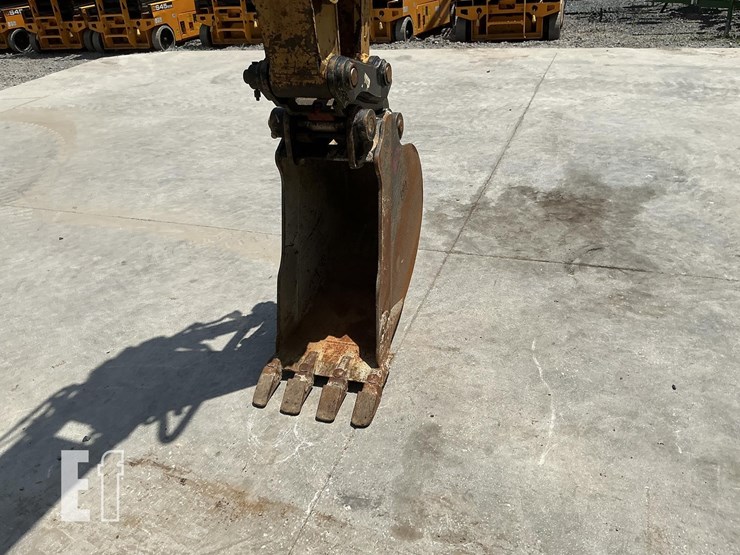 2018-caterpillar-307e2-image-11