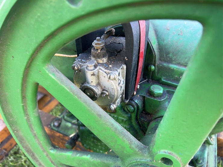 john-deere-e-1-1/2hp-image-13