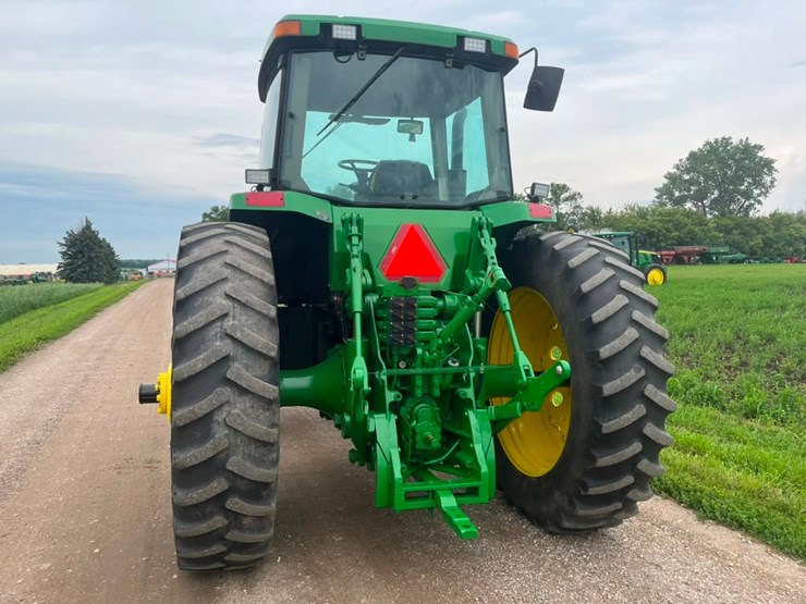 john-deere-8300-image-7