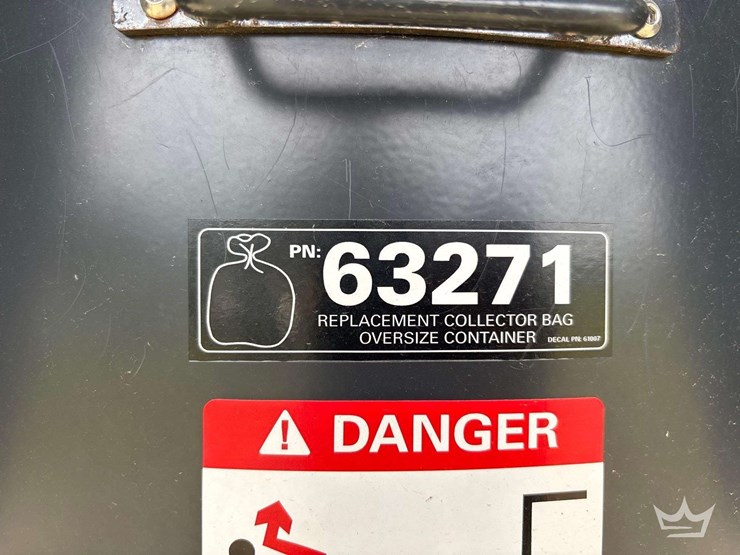 2019-madvac-lr50-ride-on-litter-vacuum-image-47