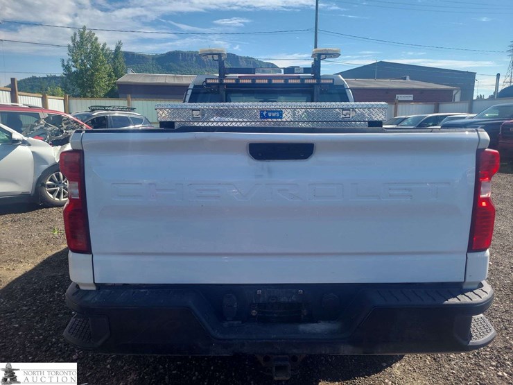 2021-chevrolet-silverado-1500-image-5