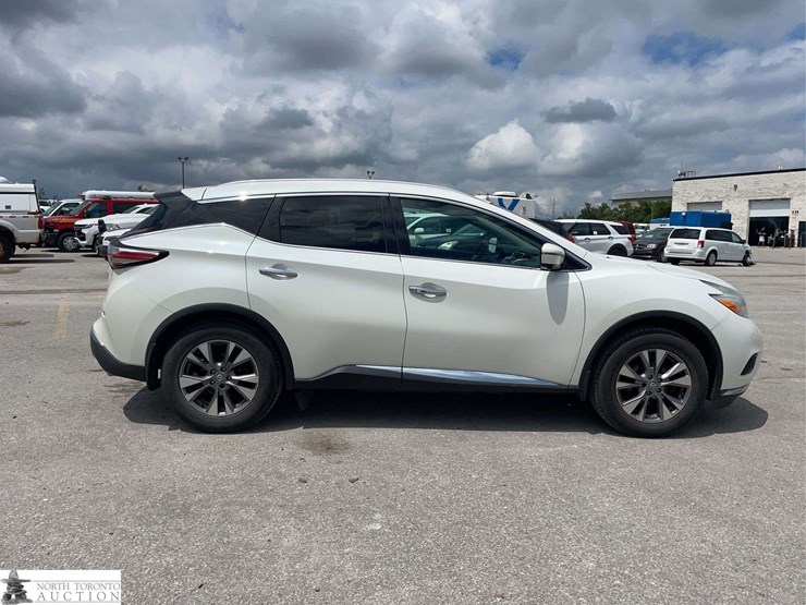 2016-nissan-murano-image-4