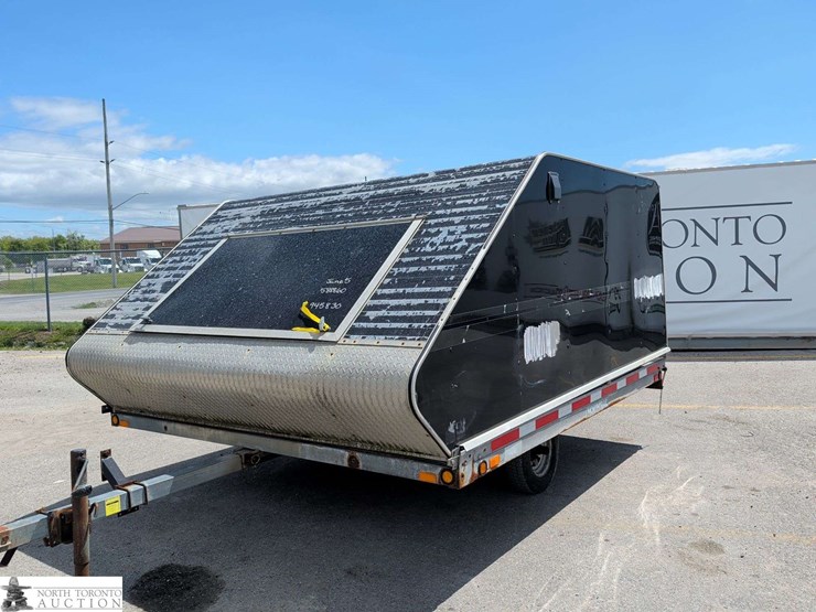 2011-l&b-moore-s/a-enclosed-trailer-image-1