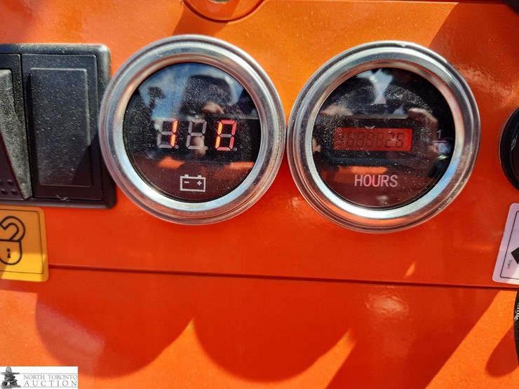 unused-2025-machpro-319-orange-blt-1-mini-excavator-image-9