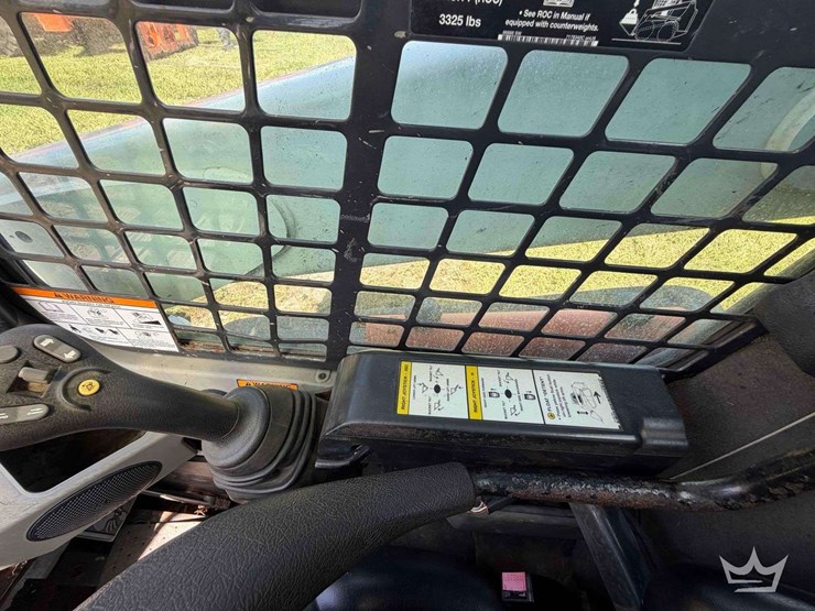 2015-bobcat-t750-image-23