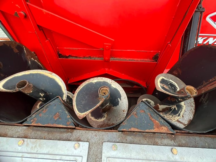 kuhn-knight-3130-image-26