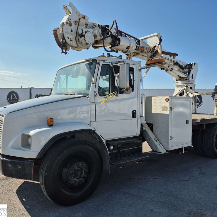 2002 FREIGHTLINER FL80