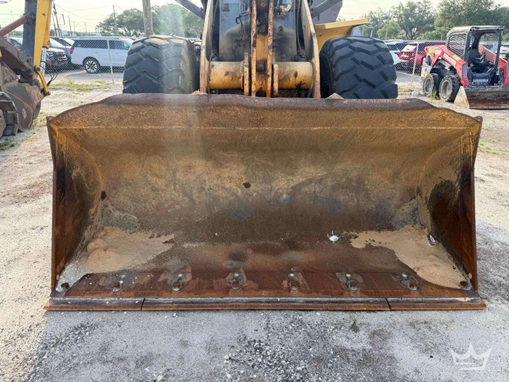 2010-komatsu-wa250-6-image-14