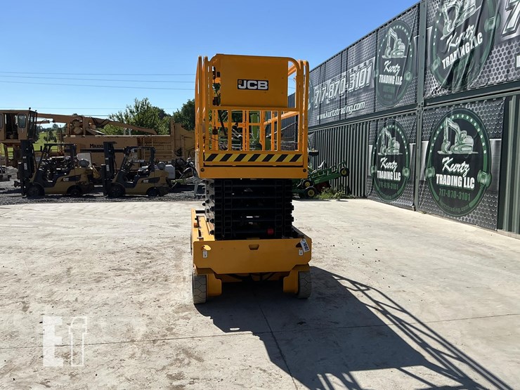 2023-jcb-s4550e-image-3