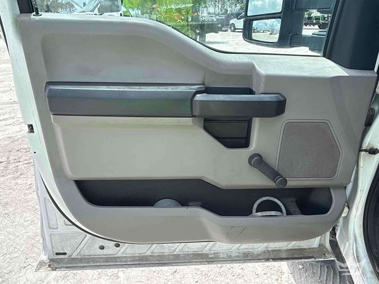2017-auto-crane-hc7-image-17