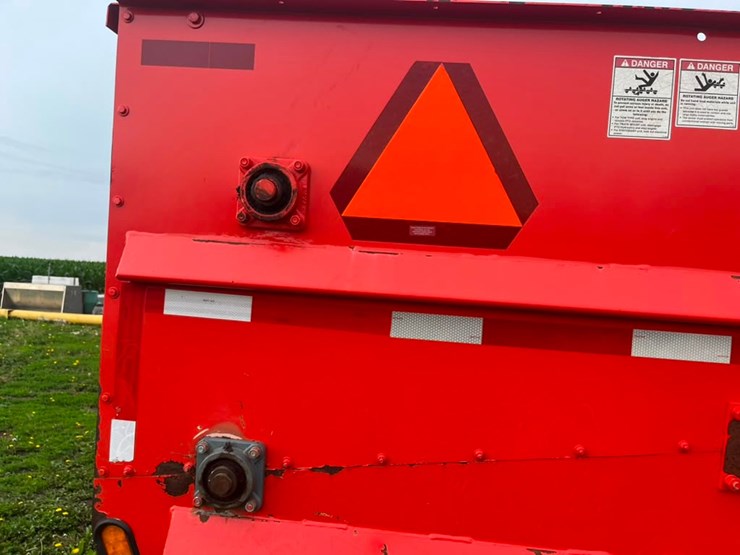 kuhn-knight-3130-image-22