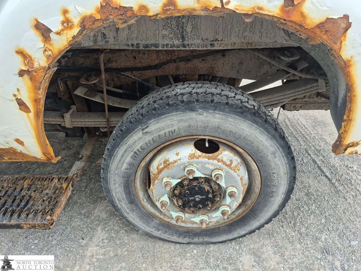 2011-ford-f350-image-20