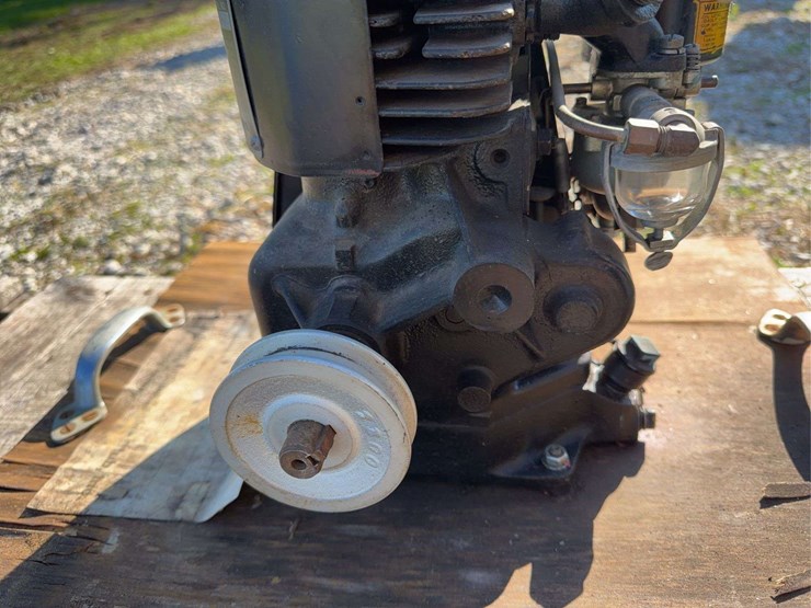 (2)-small-engines-image-14