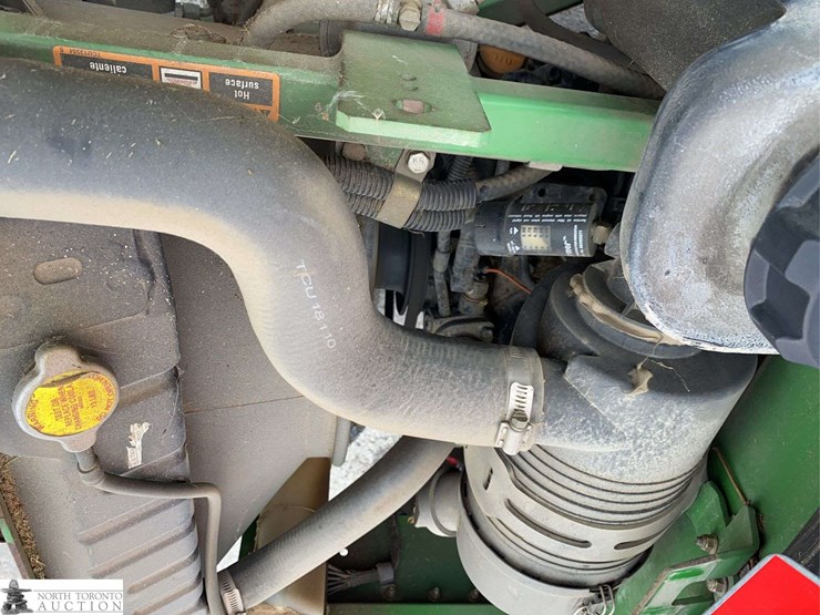 2010-john-deere-1445-image-20