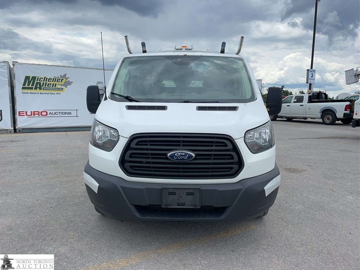 2018-ford-transit-image-2