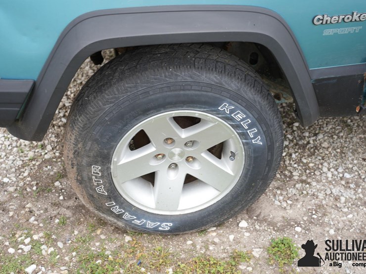 1995-jeep-cherokee-image-14
