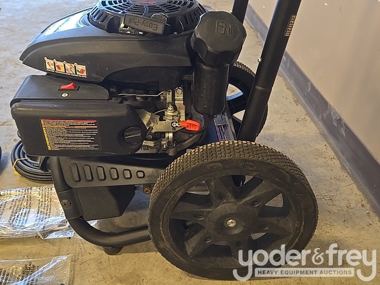unused-2800-psi-simpson-pressure-washer-with-kohler-engine-image-7
