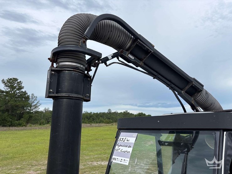 2017-madvac-lr50t-ride-on-litter-vacuum-image-26