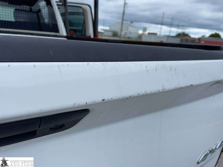 2014-dodge-1500-image-33