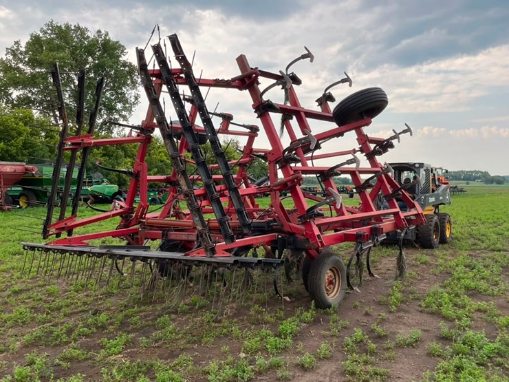 case-ih-4800-image-9