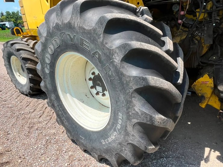 new-holland-fx60-image-40
