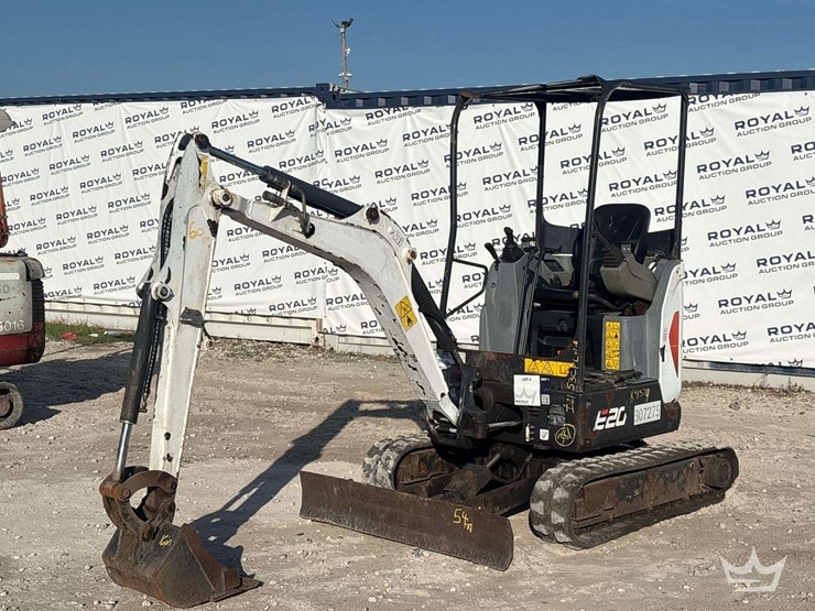 2020-bobcat-e20-image-1