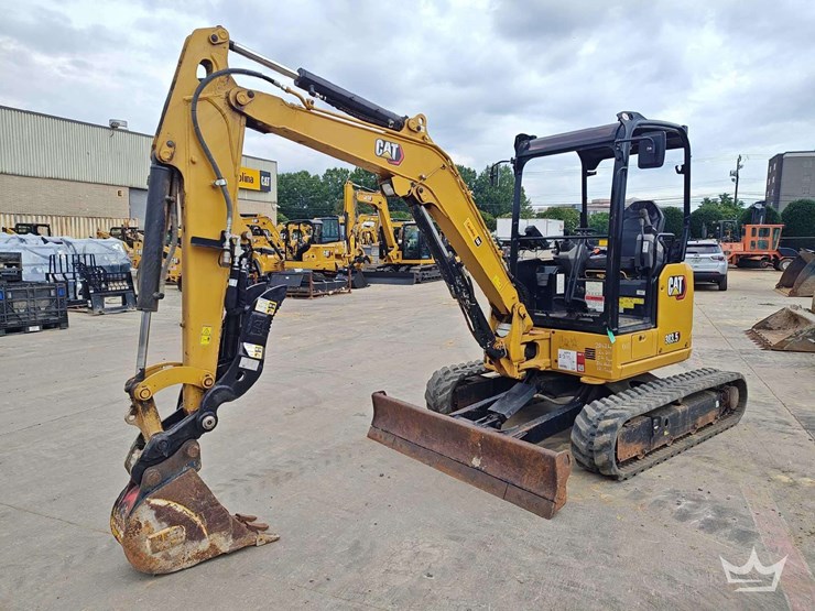 2022-caterpillar-303.5-image-1