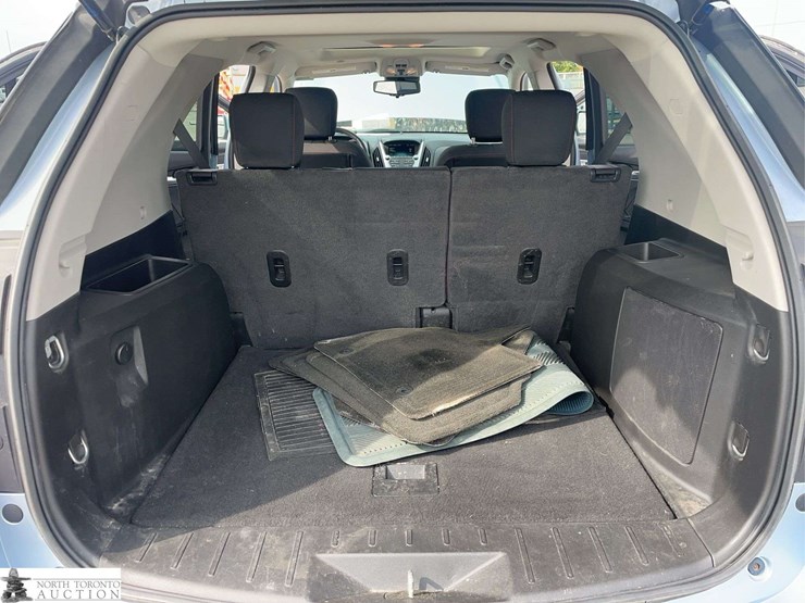 2014-chevrolet-equinox-image-21