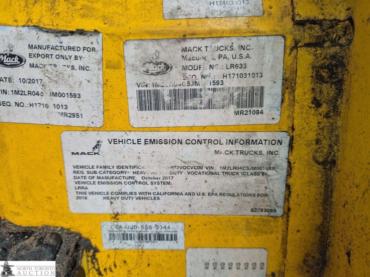 2018-mack-lr633-t/a-refuse-truck-image-11