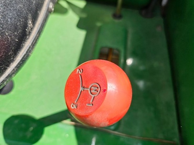john-deere-1070-image-32