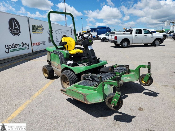 2010-john-deere-1445-image-9