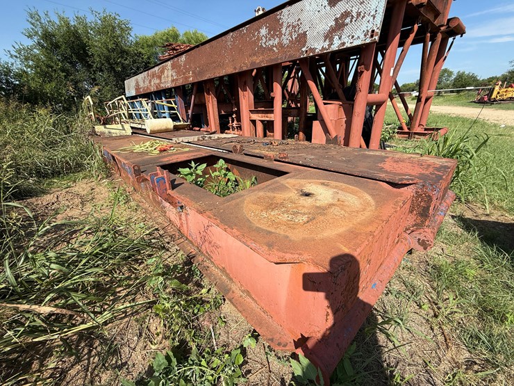 50’l-x-18’w-x-11’h-3-piece-substructure-w/-3’fold-out-wings-image-13