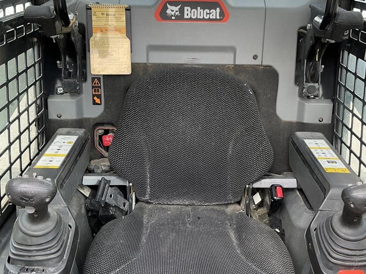 2023-bobcat-t76-image-12