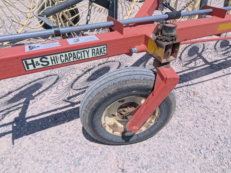 #1074-•-h&s-bf14-hi-capacity-wheel-rake-image-12