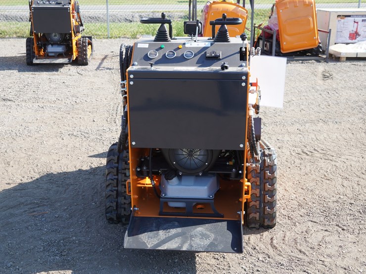 #1020-•-unused-landhonor-lhr-t460s2-tracked-mini-stand-on-skid-steer-loader---middlefield,-ohio-image-4