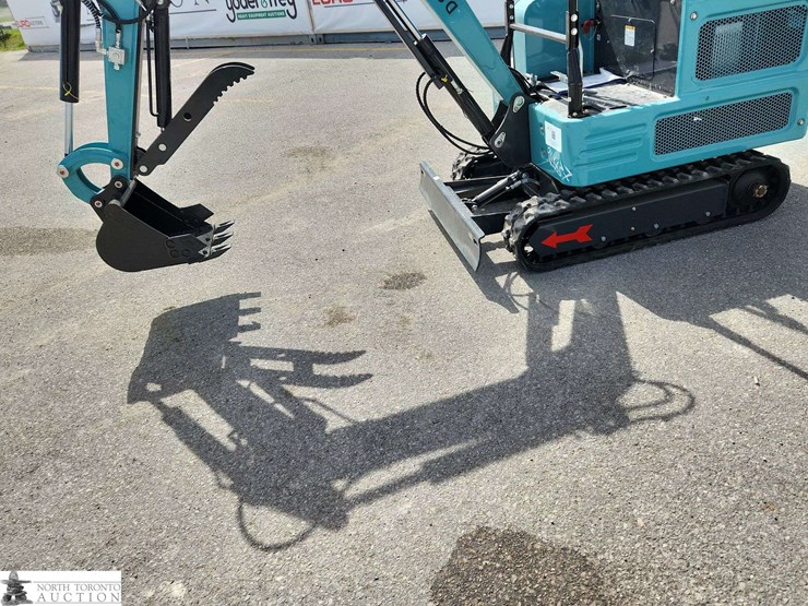 unused-2025-machpro-328-turquoiseblue-jbt-mini-excavator-image-16