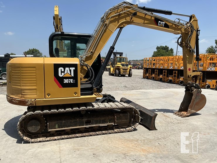 2018-caterpillar-307e2-image-5