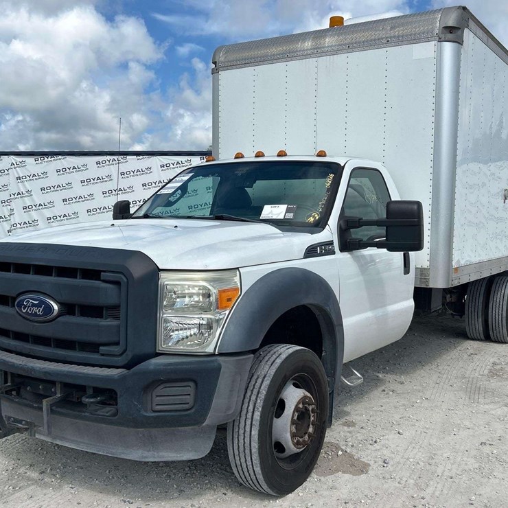 2015 FORD F550