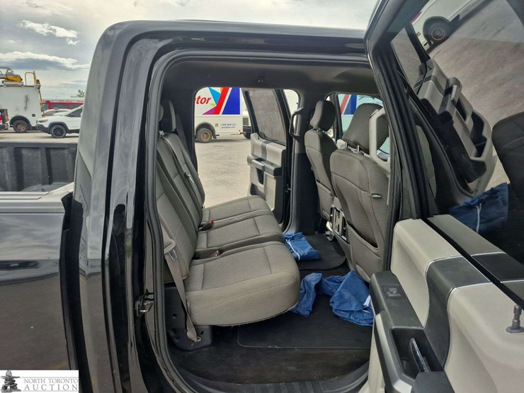 2018-ford-f150-image-26