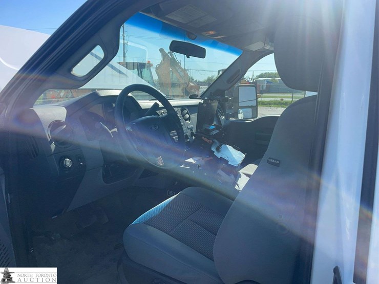 2013-ford-f250-image-11