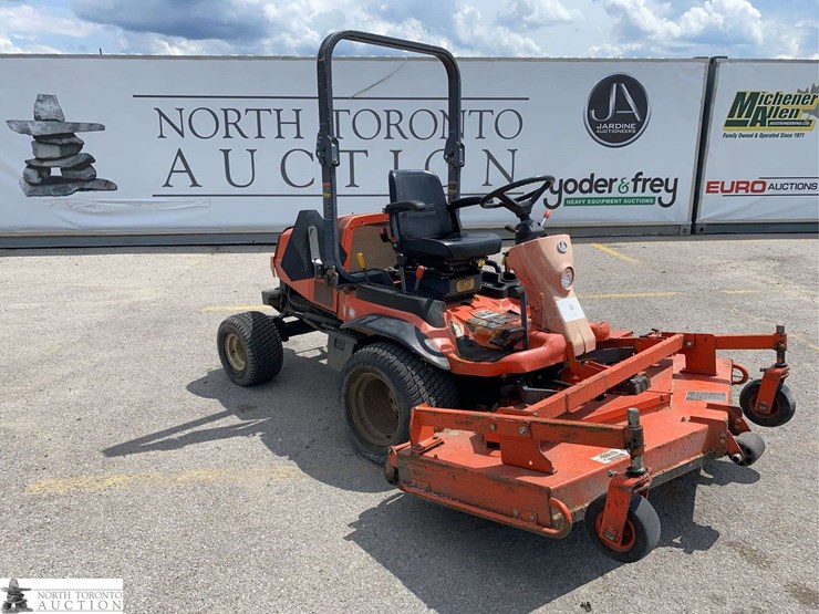 2011-kubota-f3080-image-3