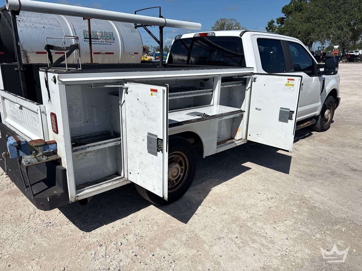2017-ford-f250-image-19
