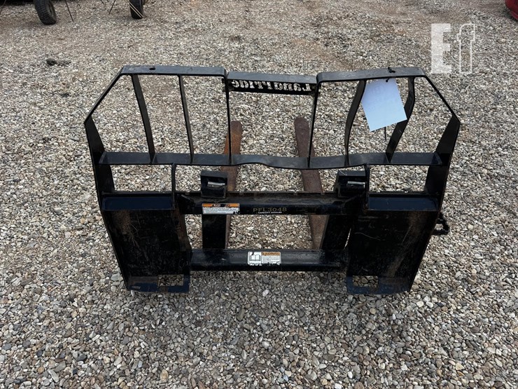 land-pride-pallet-forks-image-2