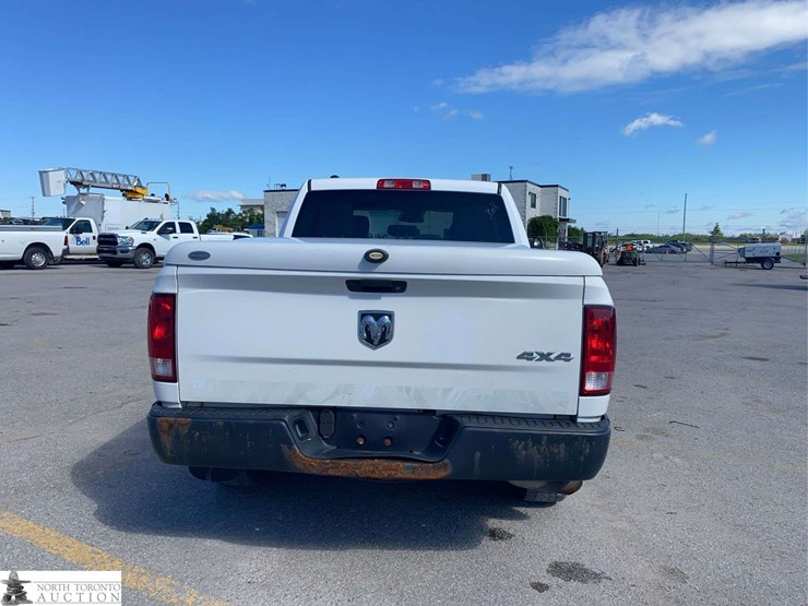 2016-dodge-1500-image-6