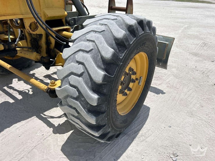 2003-volvo-g86-image-41