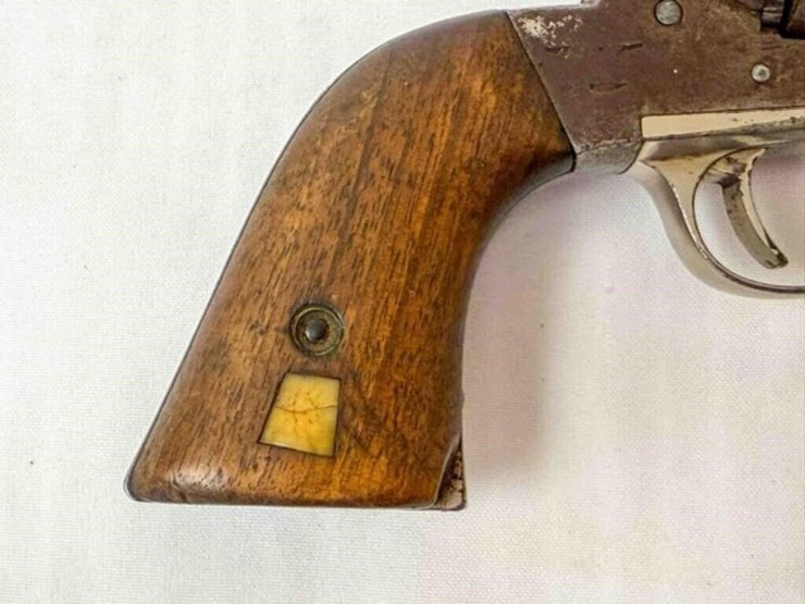 remington-arms-revolver-image-16