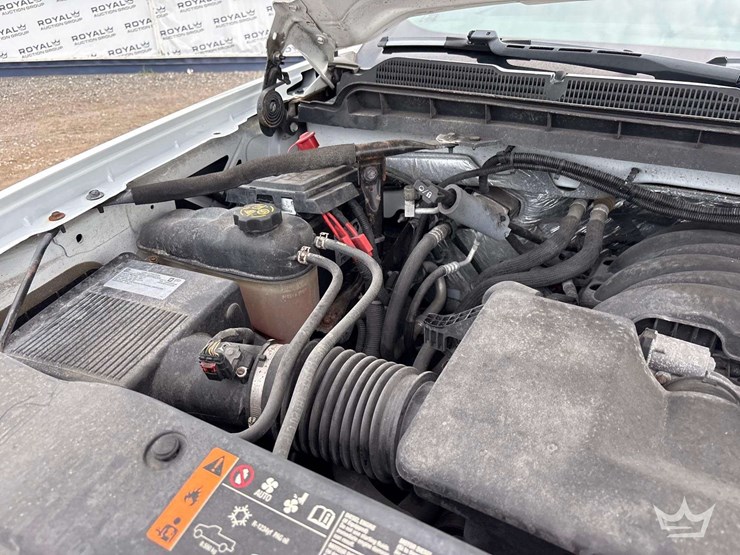 2018-chevrolet-silverado-1500-image-8