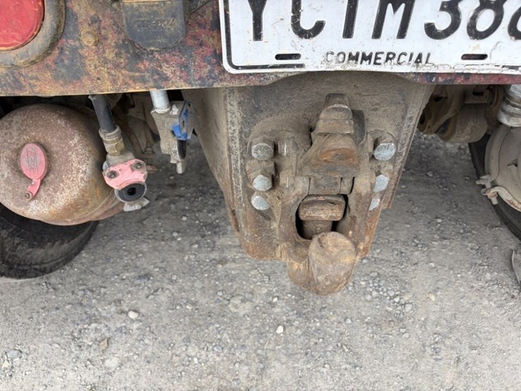 1991-kenworth-tri-axle-dump-truck-image-24