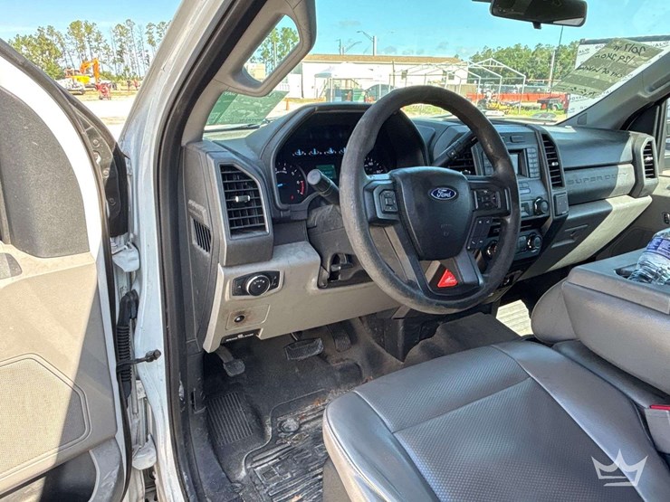 2017-ford-f250-image-8