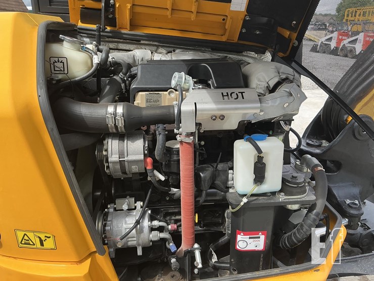 2023-jcb-48z-1-image-20